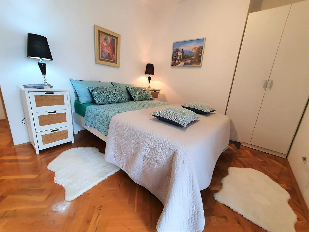 Apartment Villa Mira Trogir