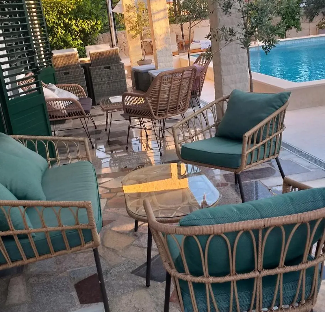 Villa Mira Trogir 0*,  Kroatien