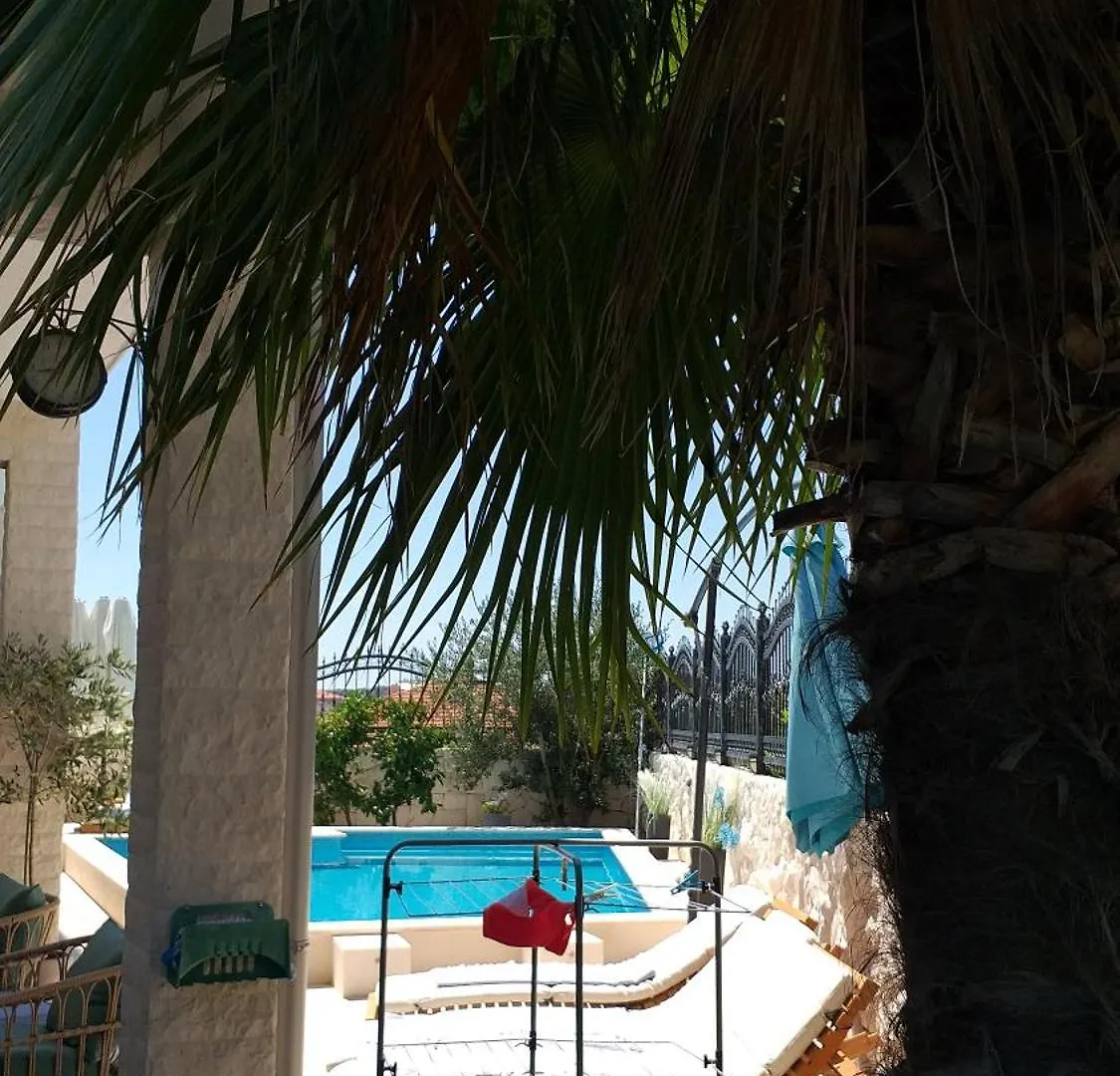 Villa Mira Trogir Apartment