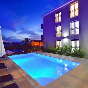Coratina Apartment