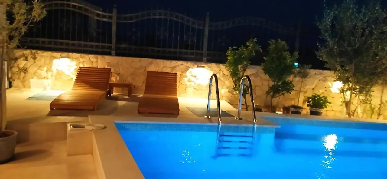 Villa Mira Trogir
